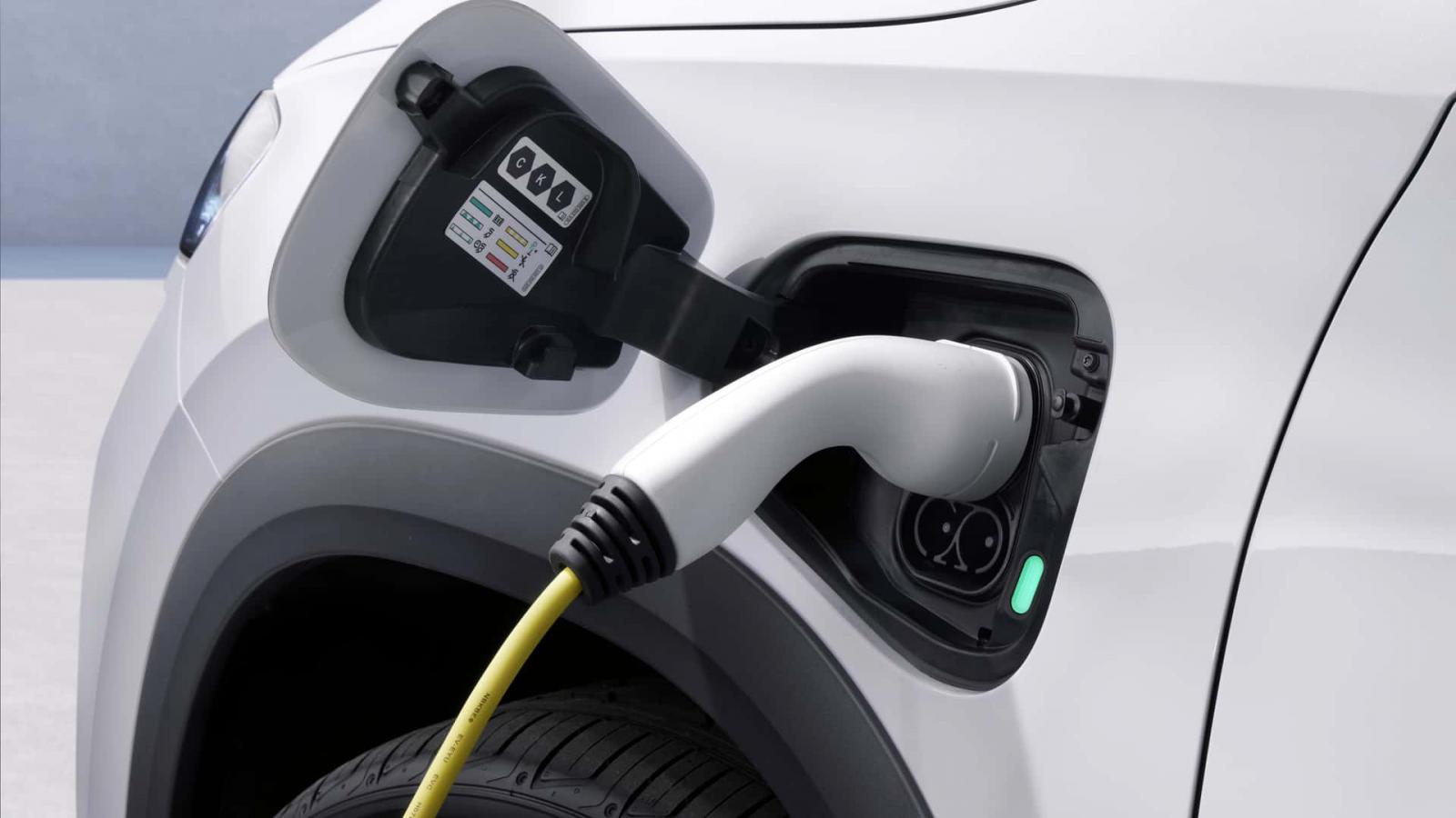 Νέο Skoda Kodiaq: Μεγαλύτερο και πρώτη φορά PHEV